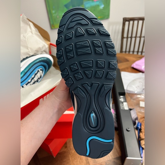 Nike Air Max 97 SE - Picture 2 of 4